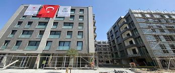 İzmir'de 5 bin konutun inşası sürüyor