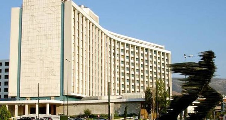 Dünyanın En Güzel Hilton Oteli Satışa Çıktı