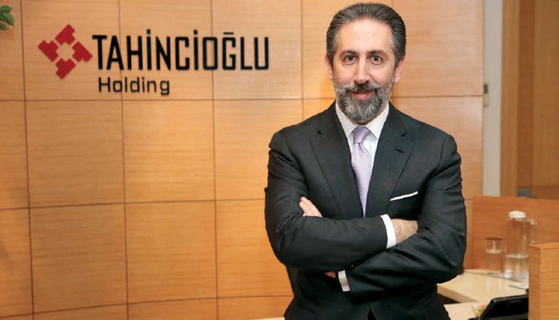 Tahincioğlu'ndan Gayrimenkul Zirvesi'ne destek