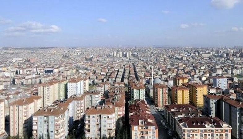 "İstanbul'daki 200 bine yakın riskli yapı dönüştürülmeli"
