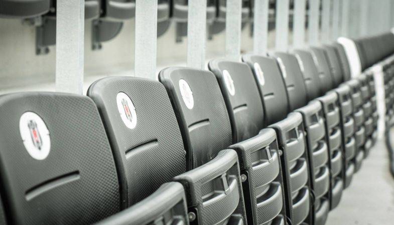 Vodafone Arena Stadı’nda Koltuklar Takılıyor