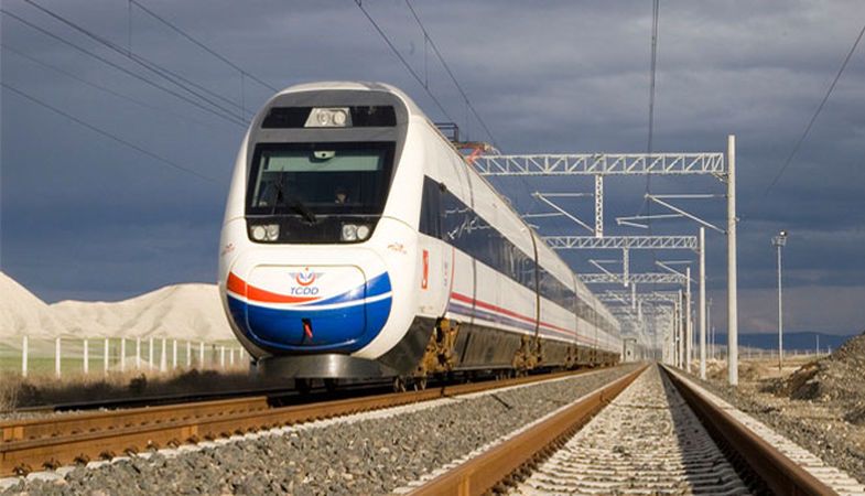 Yüksek Hızlı Tren Seferleri ve Duraklarında Yeni Planlama