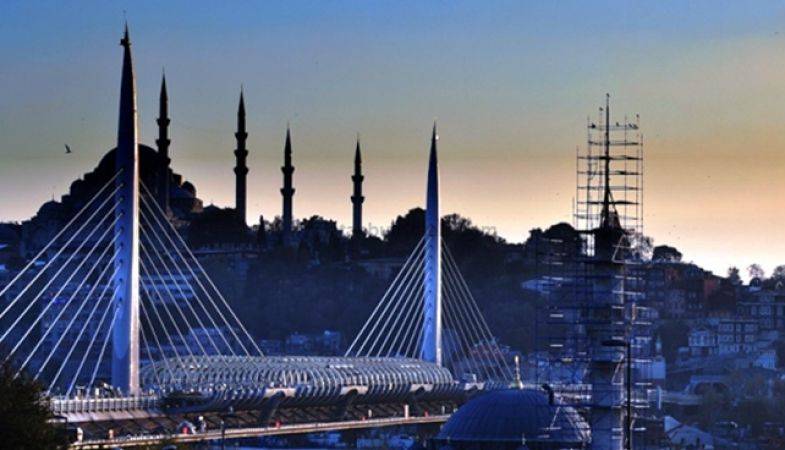 İstanbul Metrosunda Nikah Dönemi